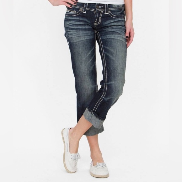 BKE Sabrina Stretch Cropped Jean - Picture 2 of 12